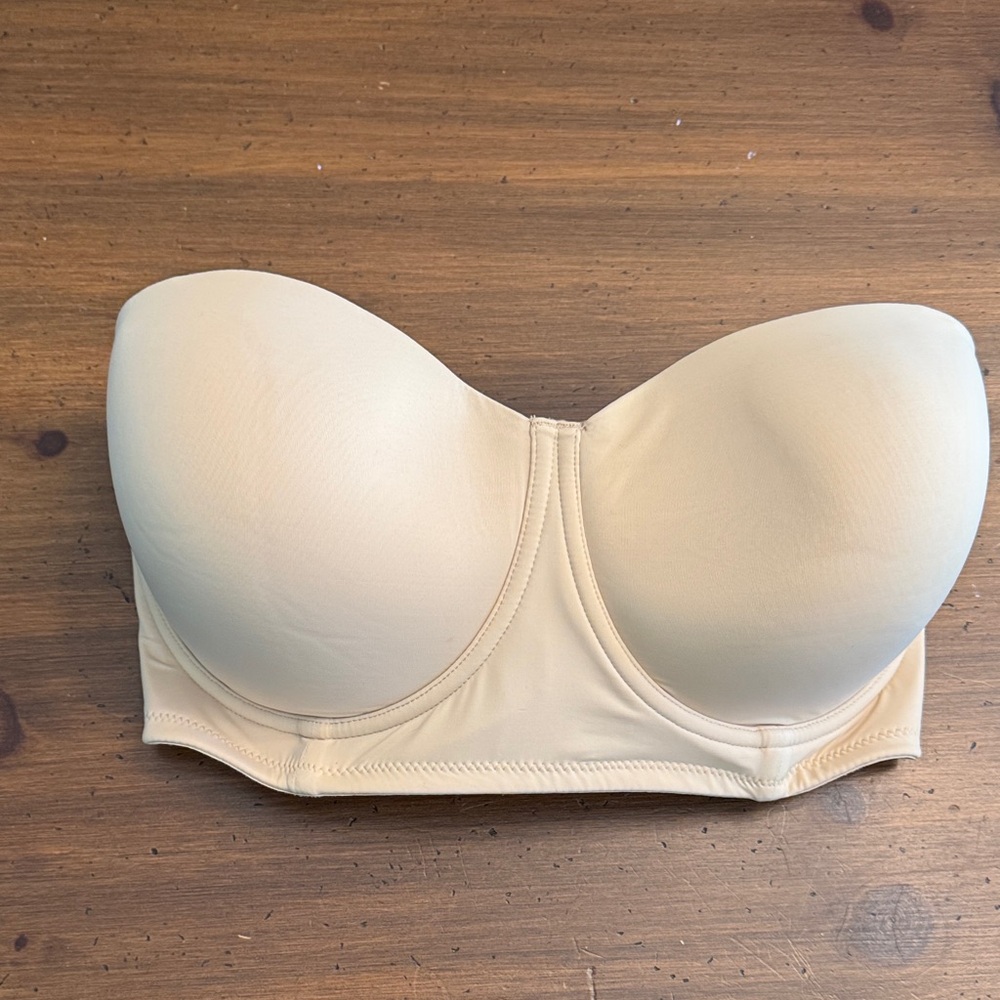 HSIA 36DDD Elegant Strapless Cream Bandeau